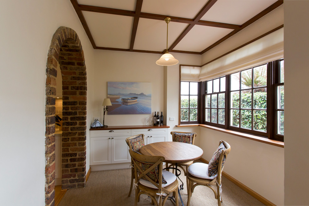 Wall unit renovation,</br>entertain in style